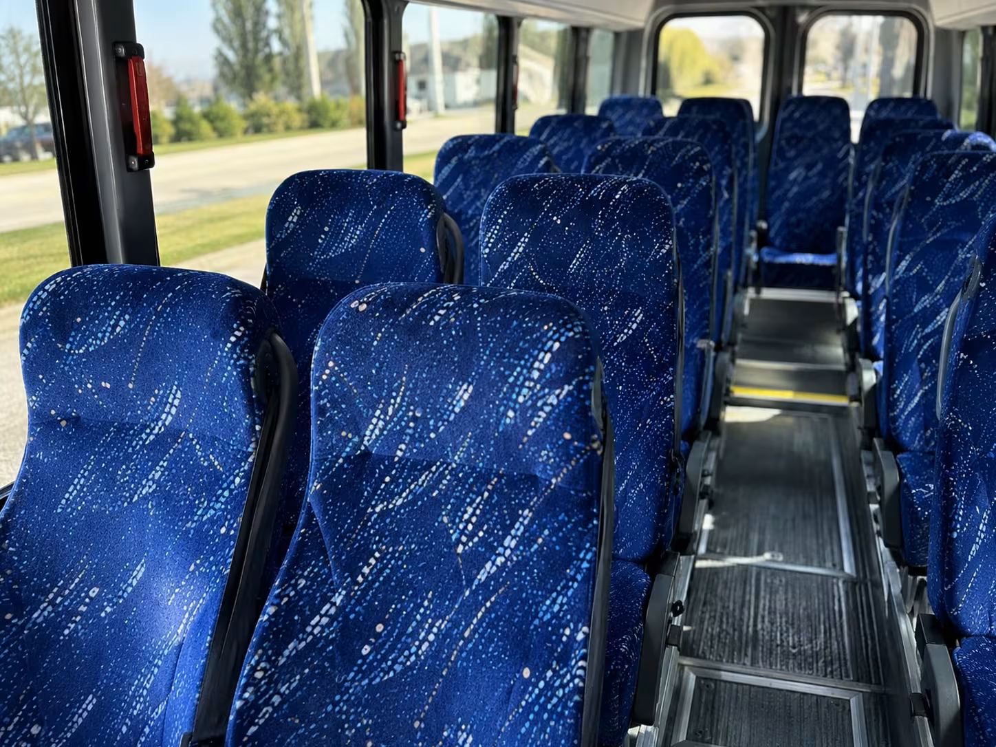 ogden 20 passenger minibus rental