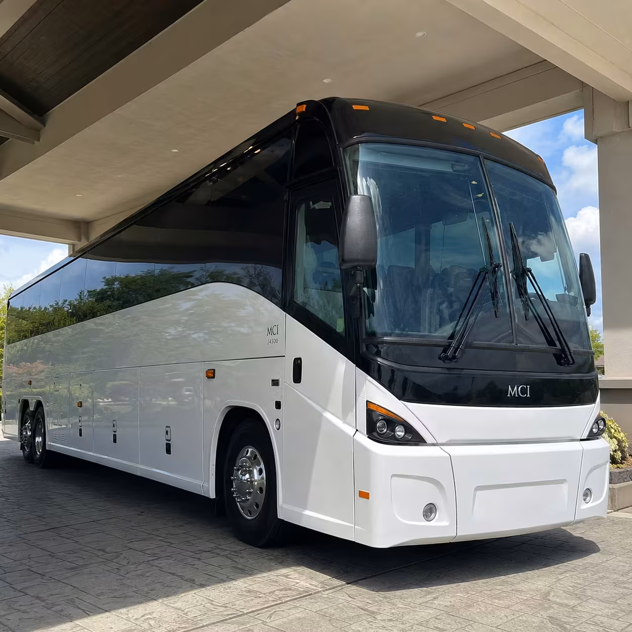 ogden employee shuttle buses for manufacturing and warehouse shifts